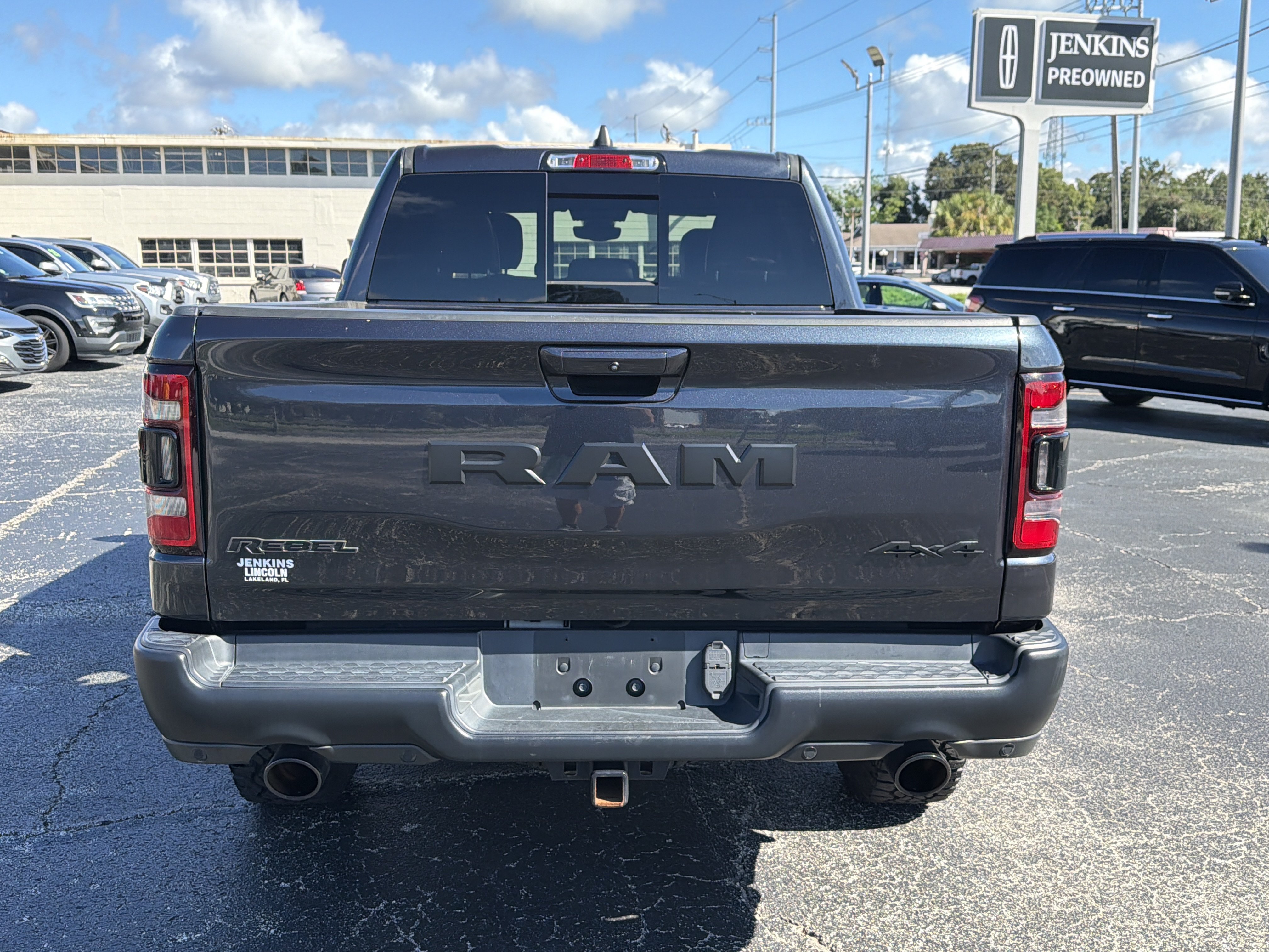Used 2020 RAM 1500 Rebel w/ Rebel Level 2 Equipment Group AWD/4WD image 4