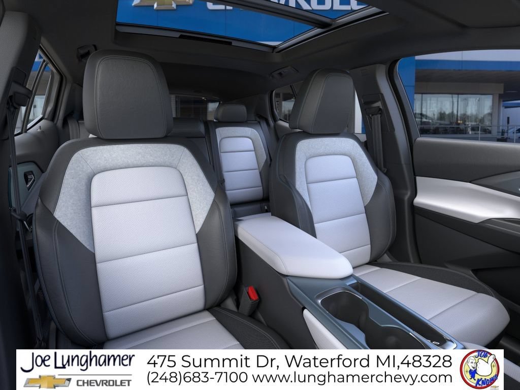 New 2026 Chevrolet Equinox EV LT FWD image 17