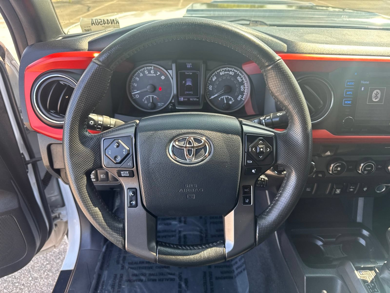 Used 2019 Toyota Tacoma TRD Sport AWD/4WD image 16