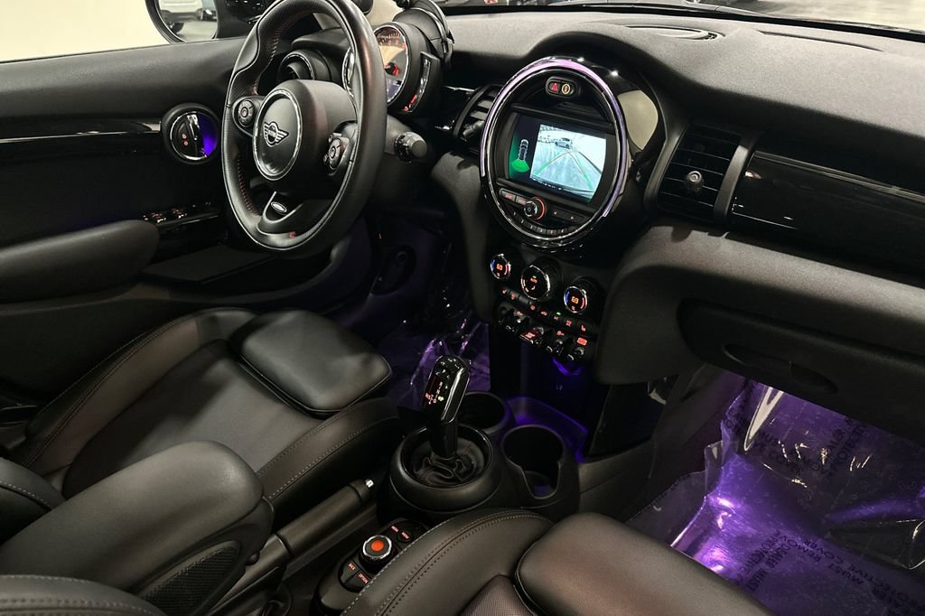 Used 2020 MINI Cooper S w/ Premium Package FWD image 18