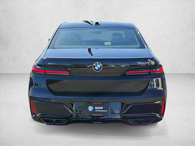 New 2026 BMW 760i xDrive w/ Executive Package AWD/4WD image 8