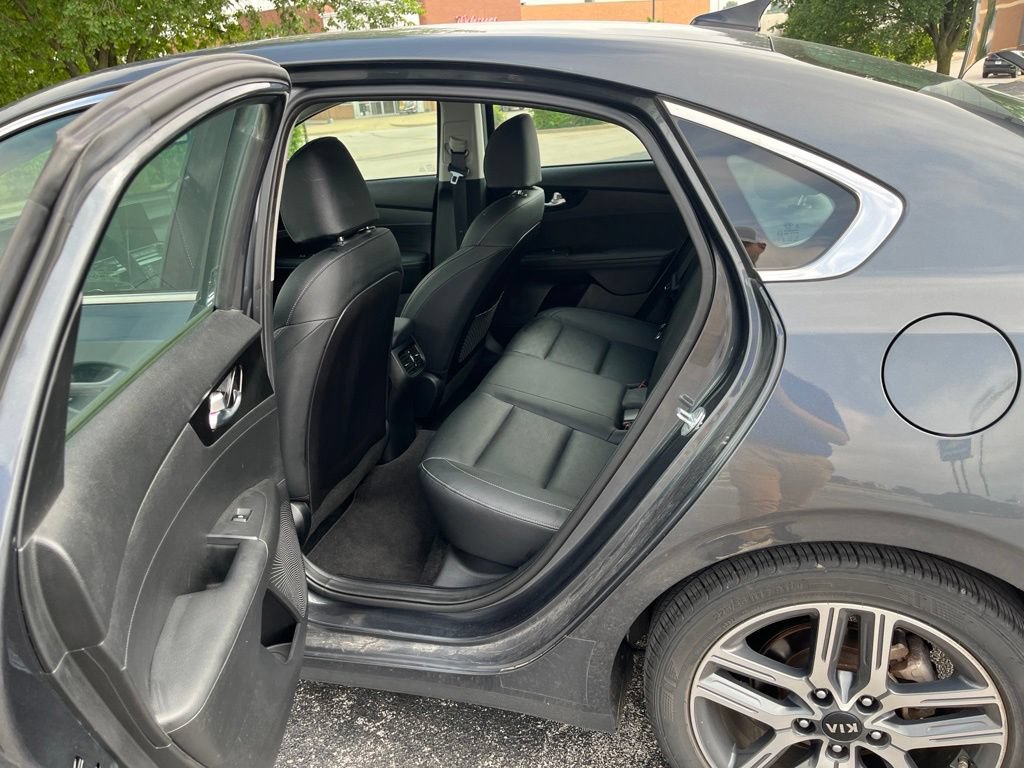 Used 2021 Kia Forte EX FWD image 11