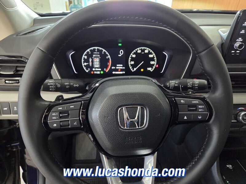 Used 2023 Honda Pilot EX-L image 11