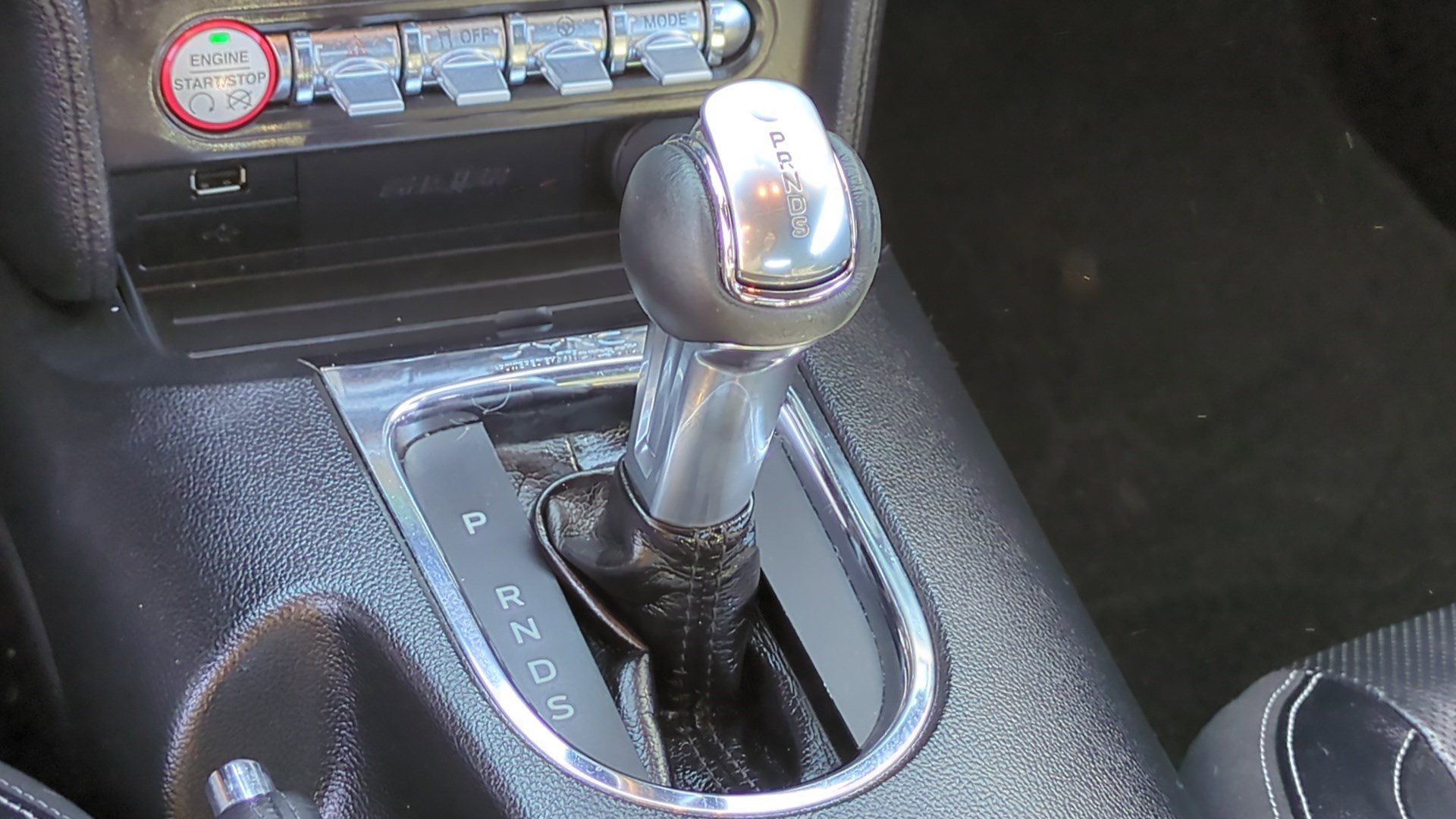 Used 2015 Ford Mustang Premium image 24