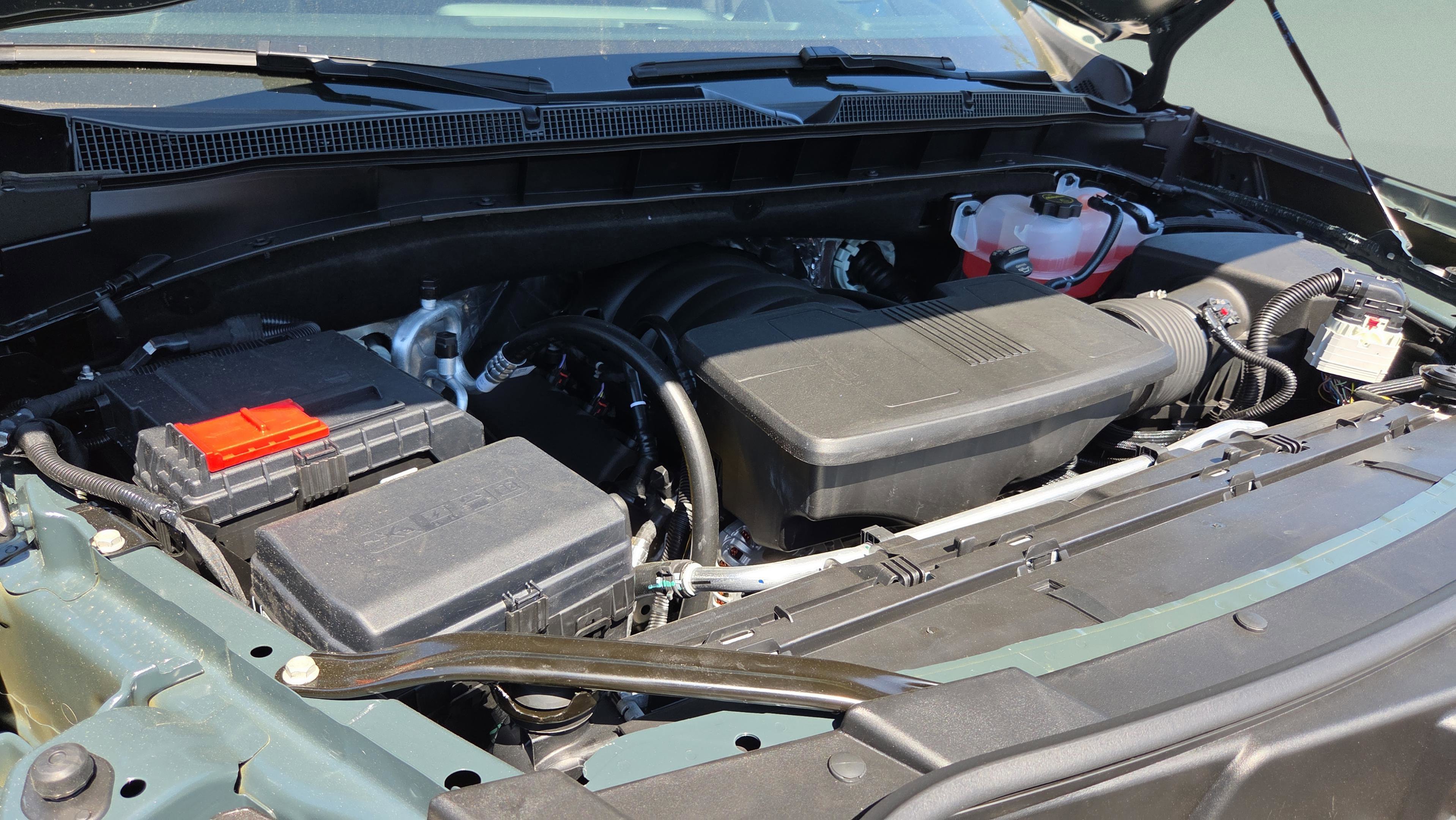 New 2026 Chevrolet Suburban Z71 w/ Z71 Off-Road Package image 22