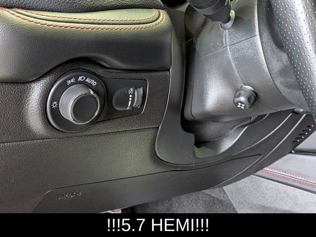 Used 2025 Dodge Durango R/T AWD/4WD image 14