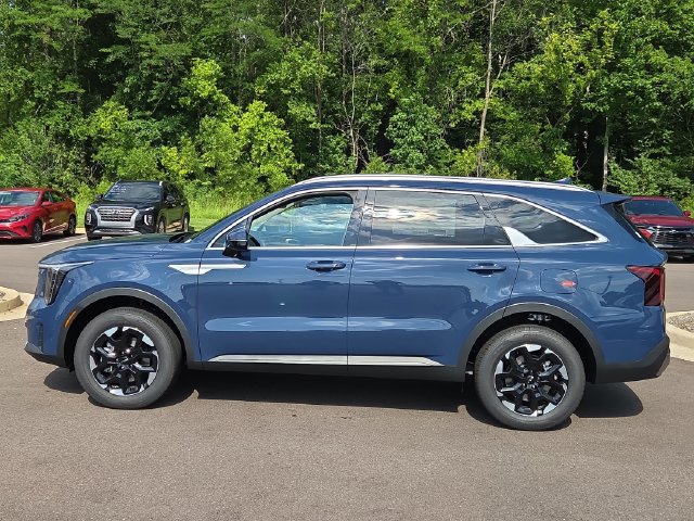 New 2026 Kia Sorento S AWD/4WD image 2
