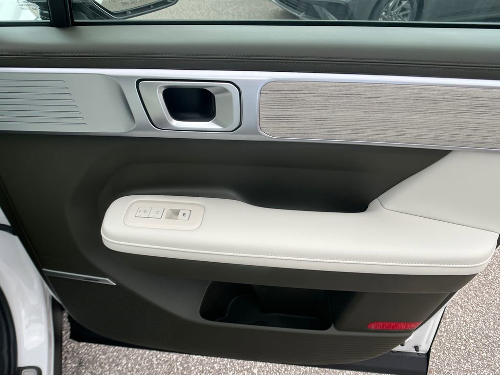 New 2025 Hyundai Santa Fe Calligraphy image 18