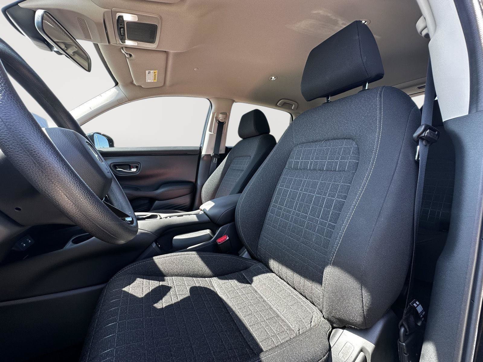 Certified 2026 Honda HR-V LX image 10
