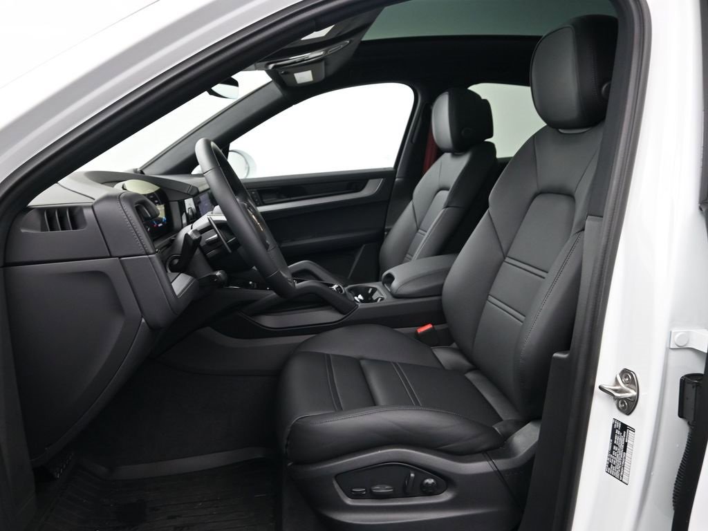 New 2026 Porsche Cayenne Coupe image 5