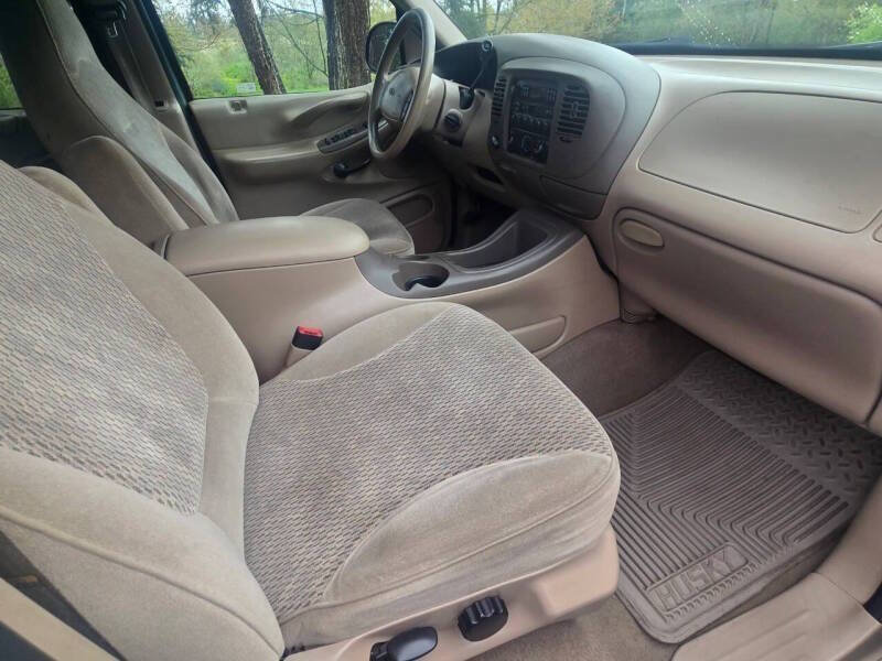 Used 1998 Ford Expedition XLT AWD/4WD image 14