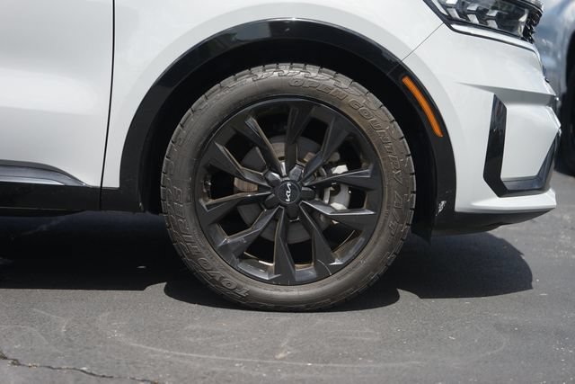 Used 2023 Kia Sorento SX FWD image 4