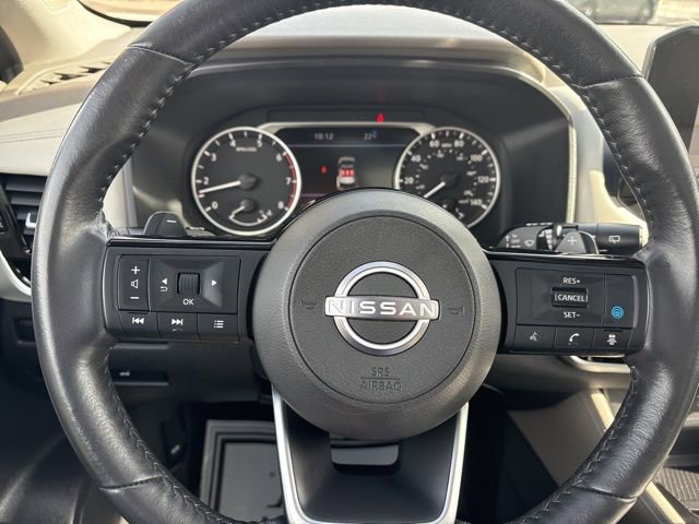 Used 2023 Nissan Rogue SL w/ SL Premium Package image 40