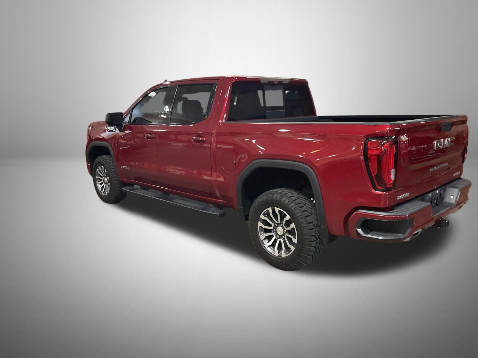 Certified 2020 GMC Sierra 1500 AT4 w/ AT4 Premium Package AWD/4WD image 3