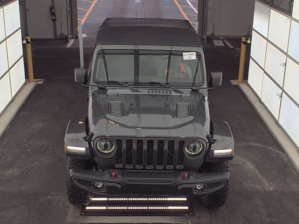 Used 2020 Jeep Gladiator Rubicon AWD/4WD image 2