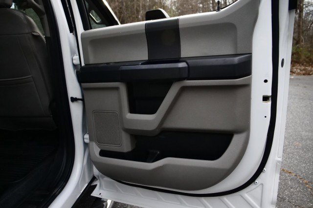 Used 2019 Ford F550 XL / DRW / Knapheide KUV / V8 image 37