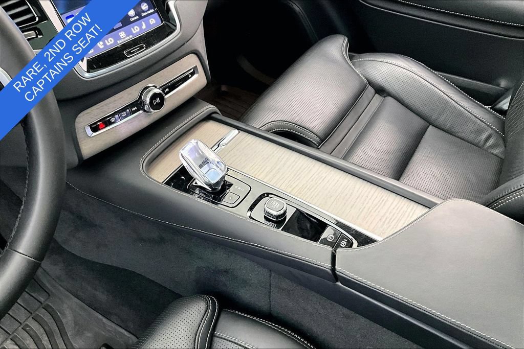 Certified 2025 Volvo XC90 T8 Ultra w/ Lounge Package AWD/4WD image 18