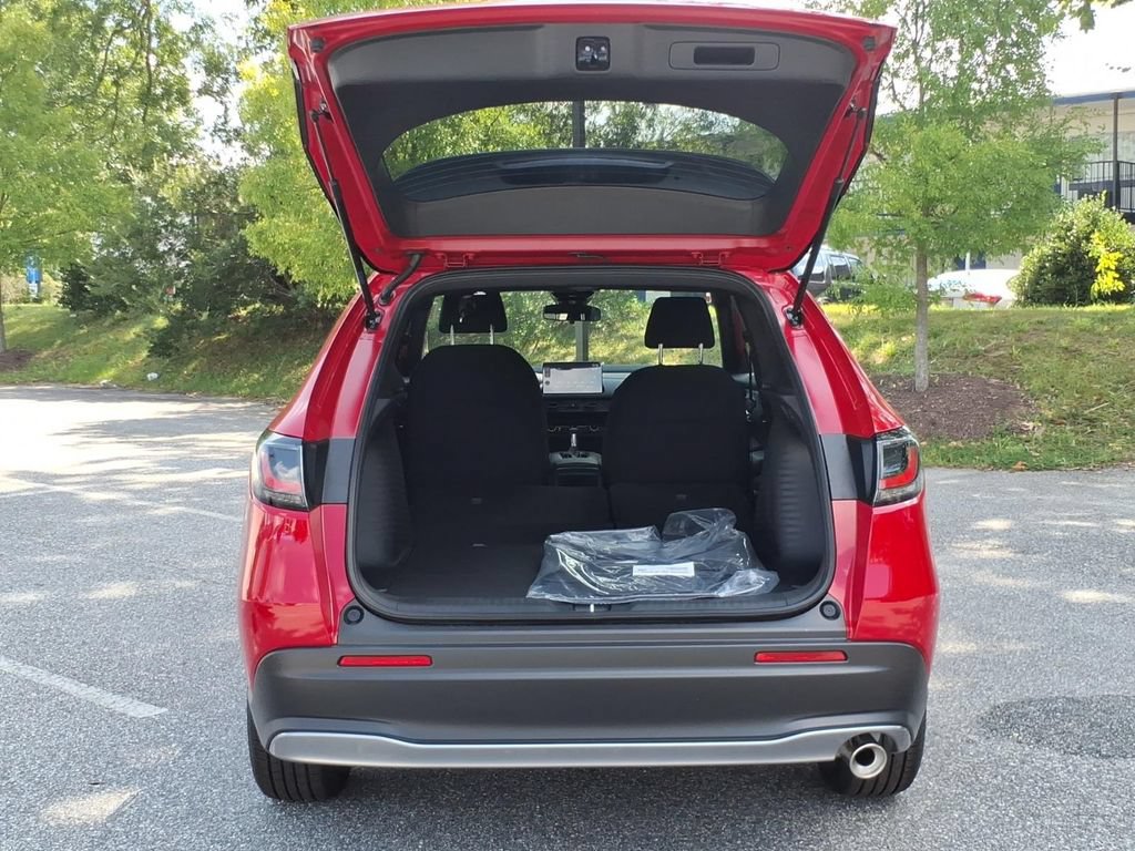 New 2027 Honda HR-V Sport image 17