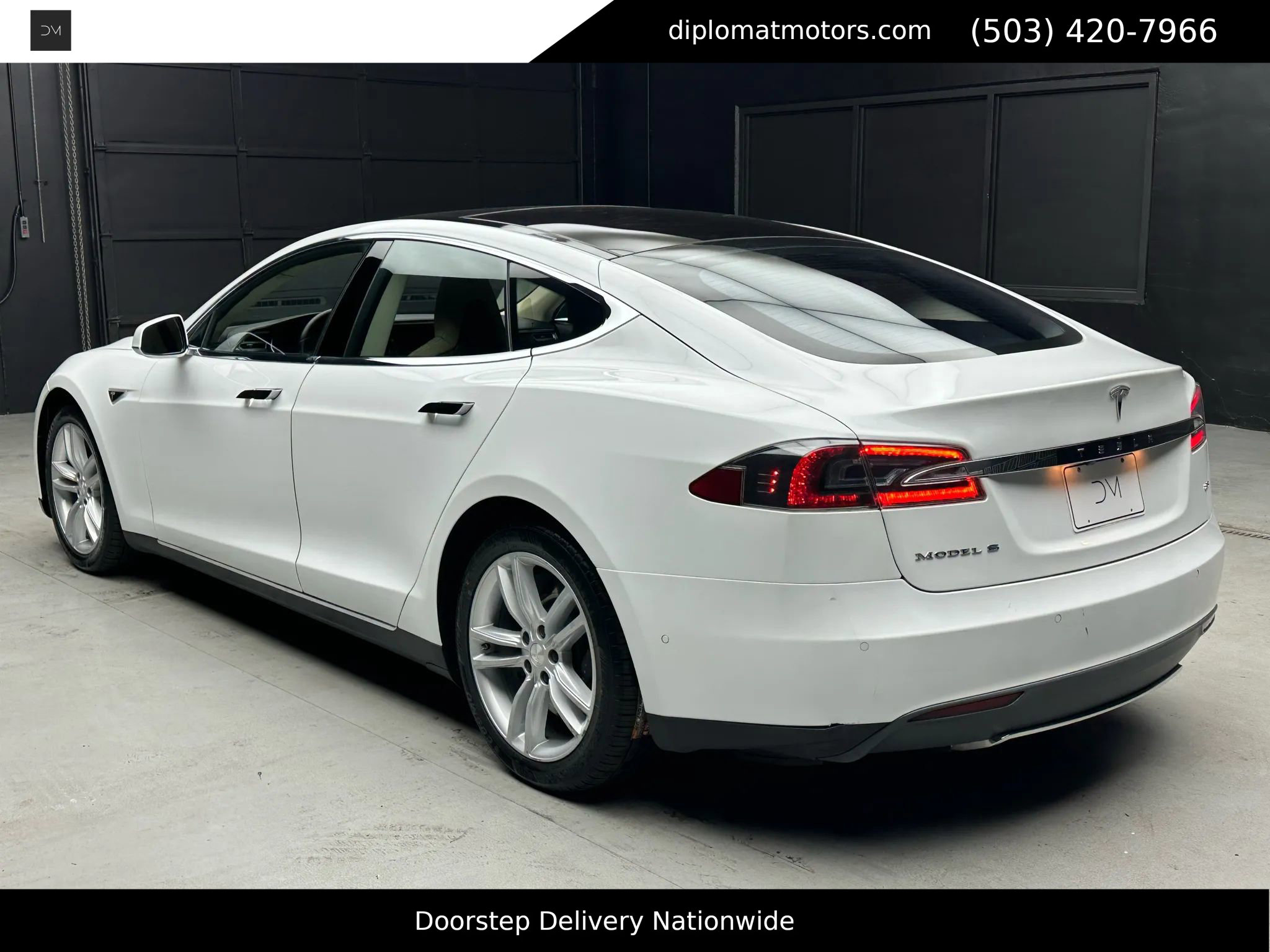 Used 2015 Tesla Model S 85 image 4