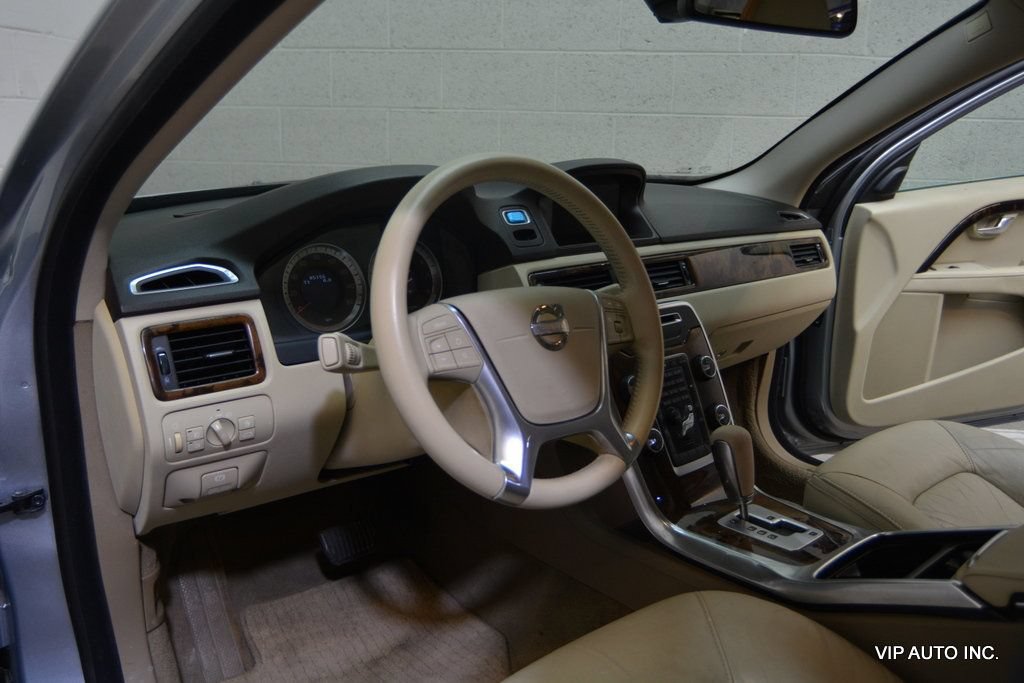 Used 2012 Volvo XC70 3.2 FWD image 15