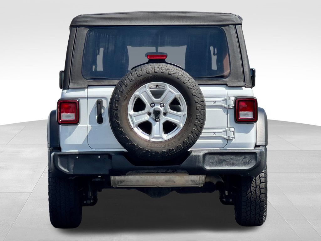 Used 2022 Jeep Wrangler Unlimited Sport AWD/4WD image 6