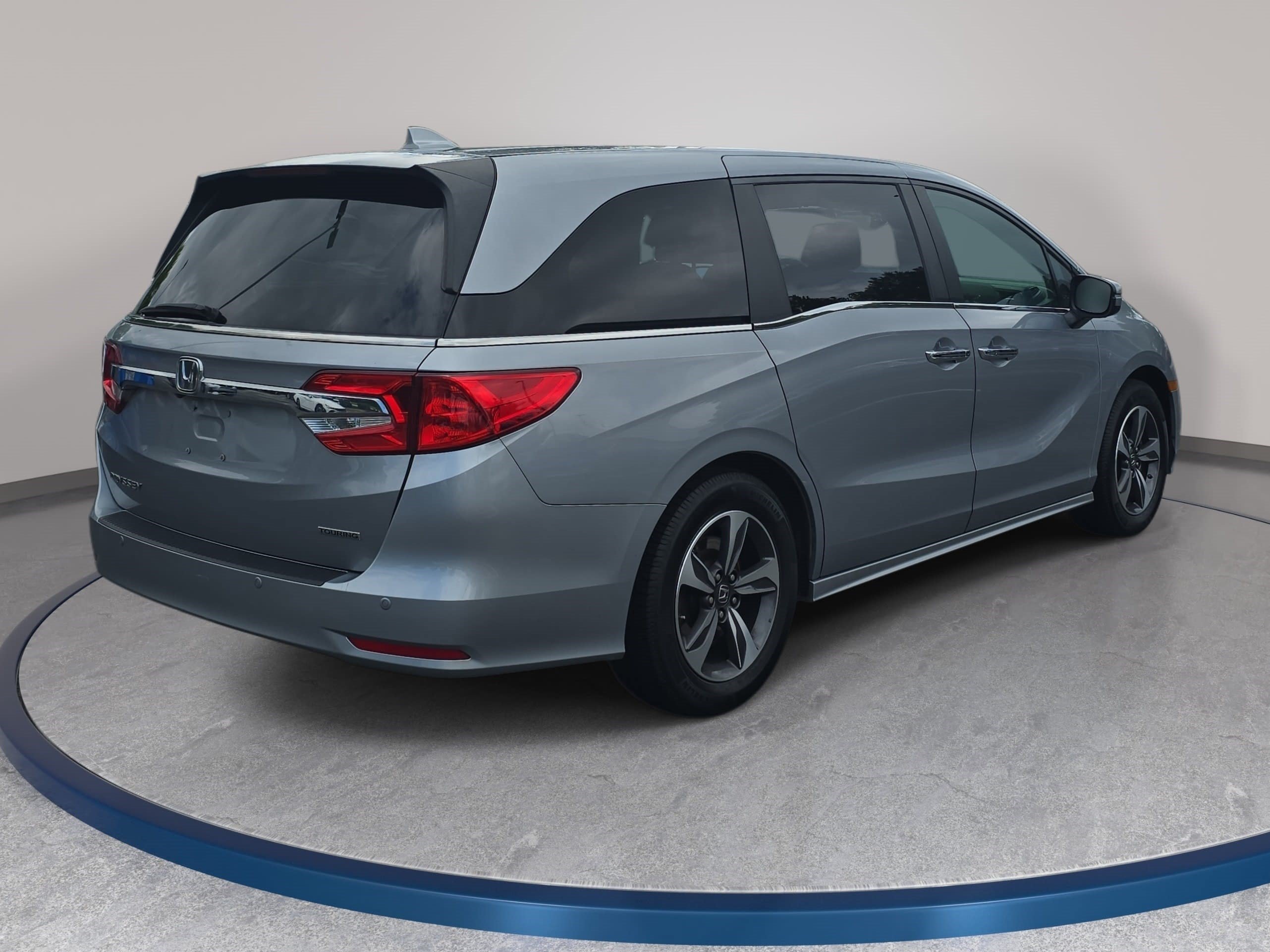 Used 2019 Honda Odyssey Touring image 5