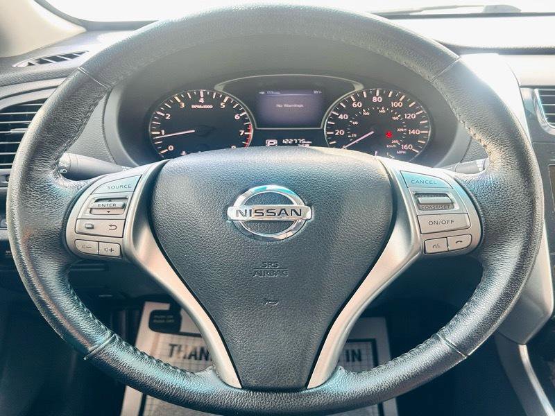 Used 2013 Nissan Altima 2.5 SV FWD image 17