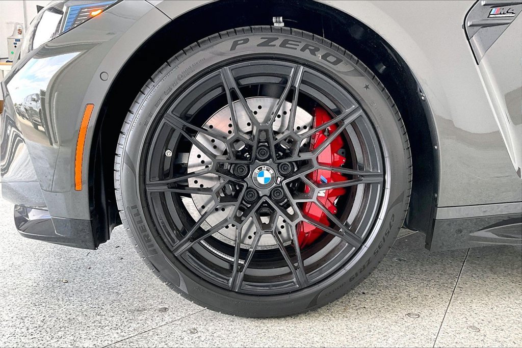Used 2027 BMW M4 Competition RWD image 10