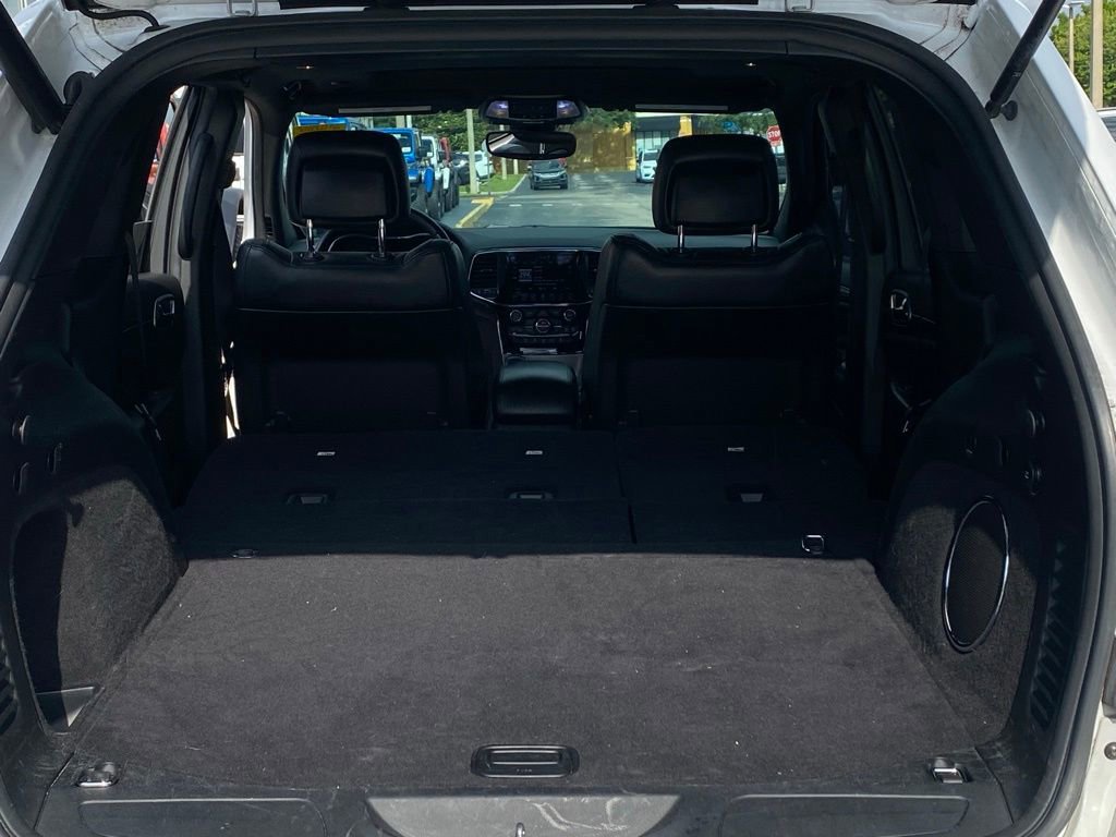 Used 2019 Jeep Grand Cherokee Altitude RWD image 28