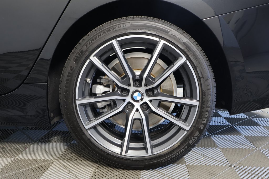 Used 2020 BMW 330i Sedan w/ Convenience Package RWD image 16