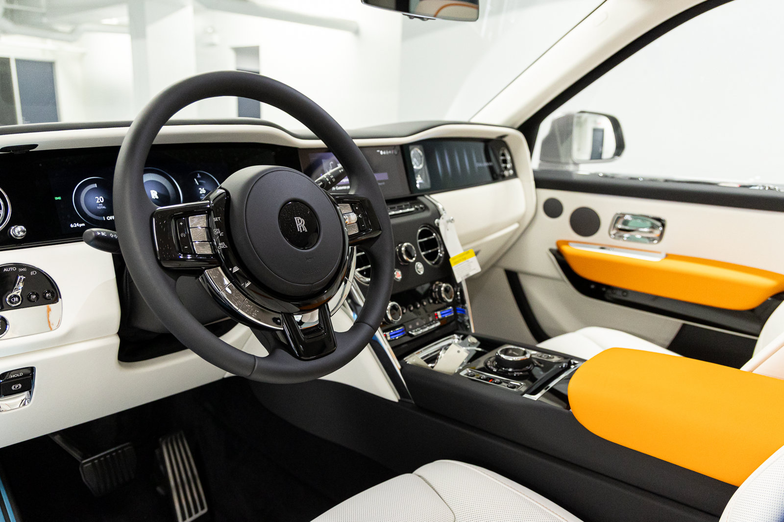 New 2027 Rolls-Royce Cullinan AWD/4WD image 35
