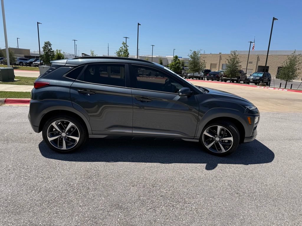 Used 2018 Hyundai Kona Limited FWD image 4