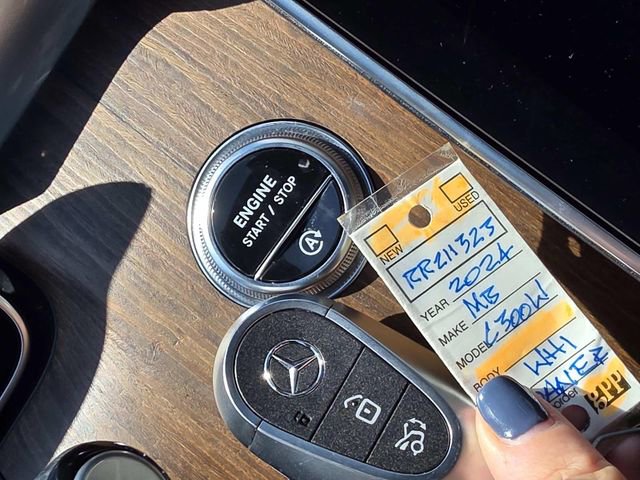 Used 2024 Mercedes-Benz C 300 4MATIC Sedan image 15