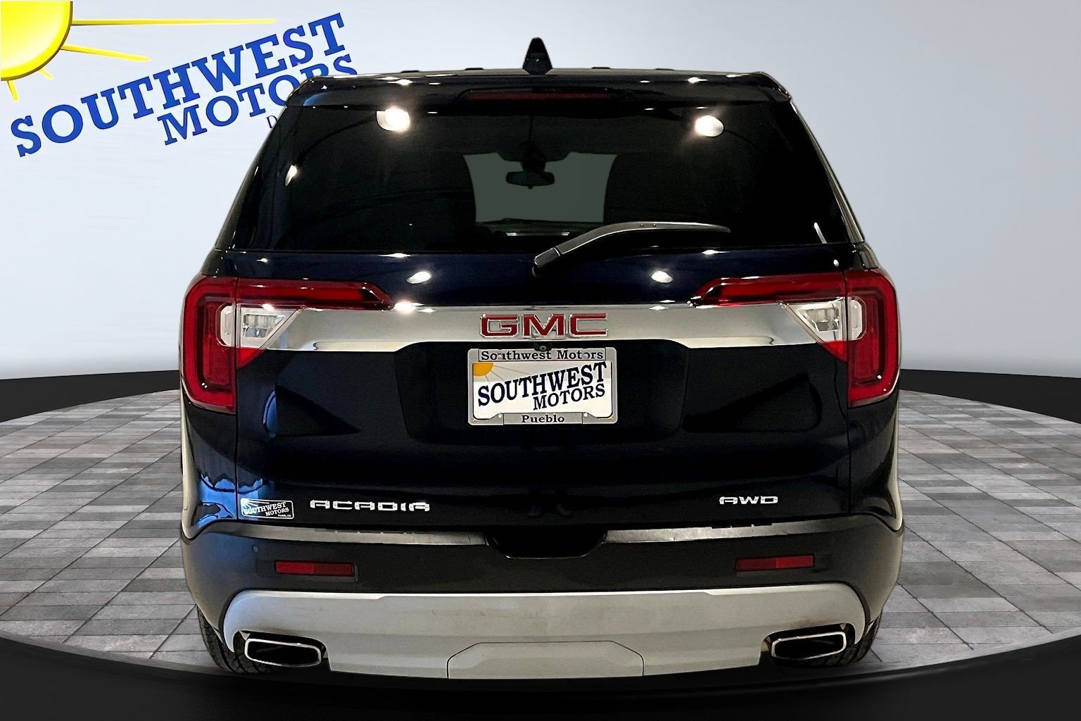 Used 2022 GMC Acadia SLE AWD/4WD image 6