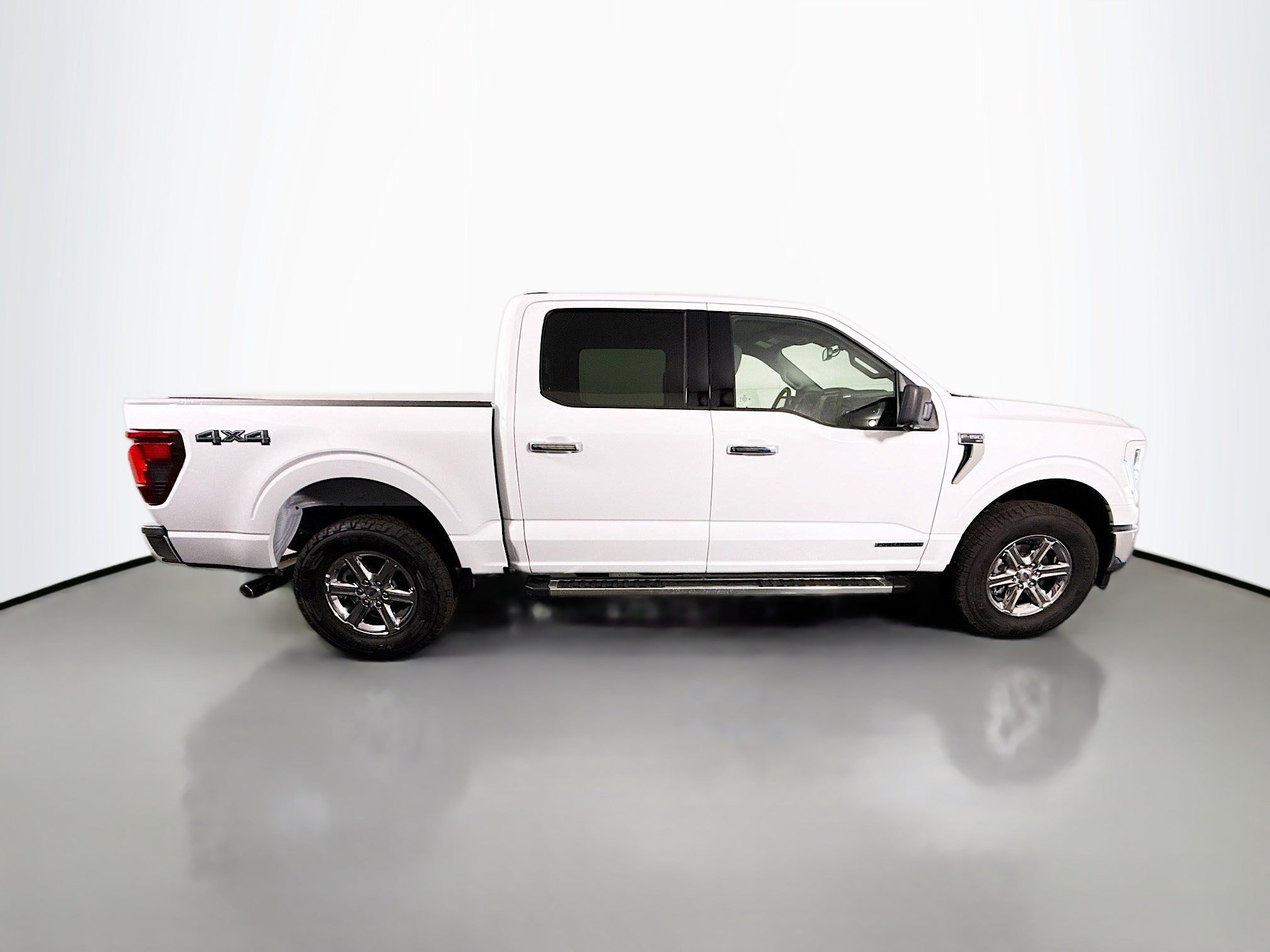Used 2024 Ford F150 XLT w/ Mobile Office Package AWD/4WD image 11