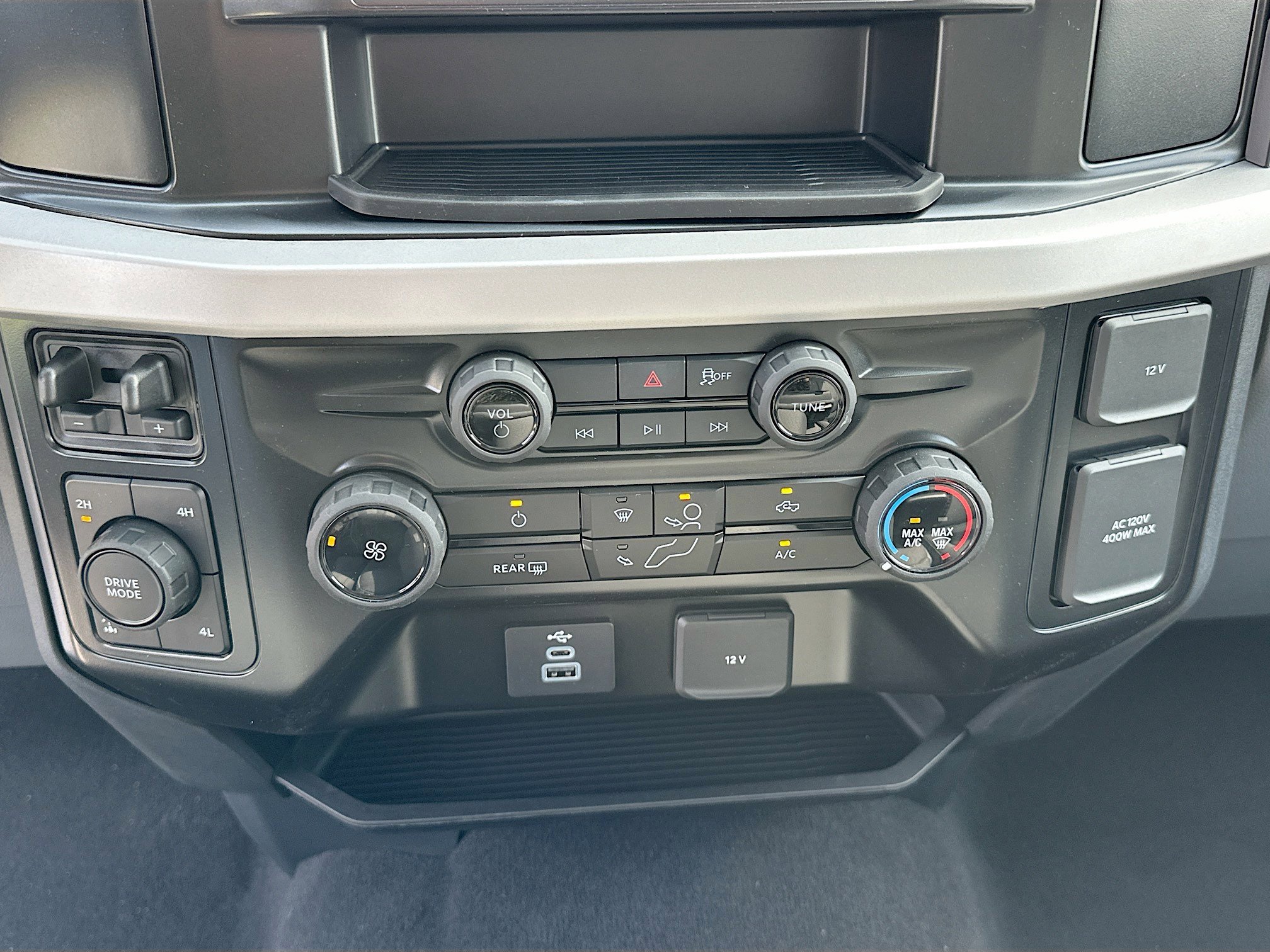 New 2026 Ford F250 XL w/ STX Appearance Package image 10