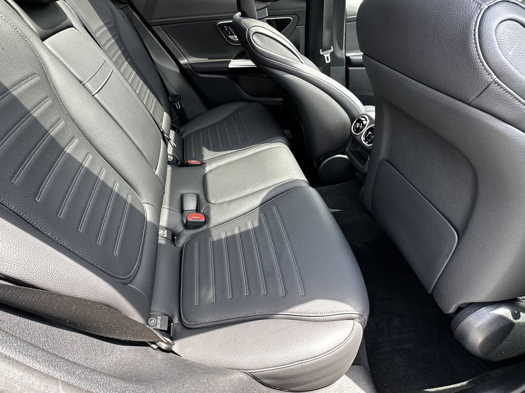 Certified 2024 Mercedes-Benz GLC 300 image 18