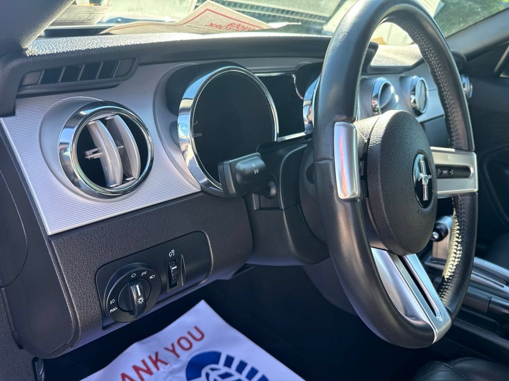 Used 2007 Ford Mustang GT Premium RWD image 12