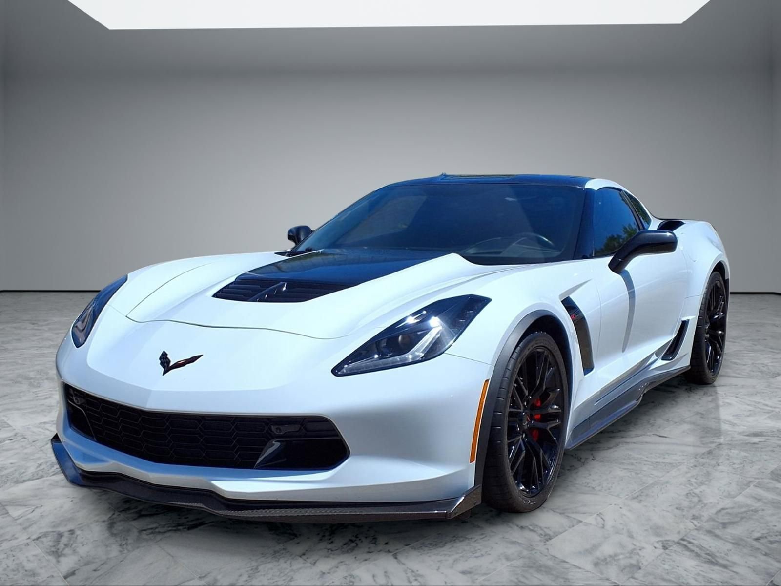 Used 2019 Chevrolet Corvette Z06 RWD image 4