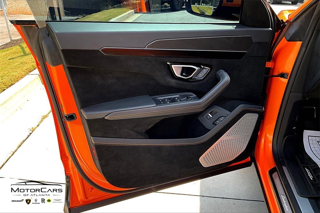 Used 2024 Lamborghini Urus Performante image 20