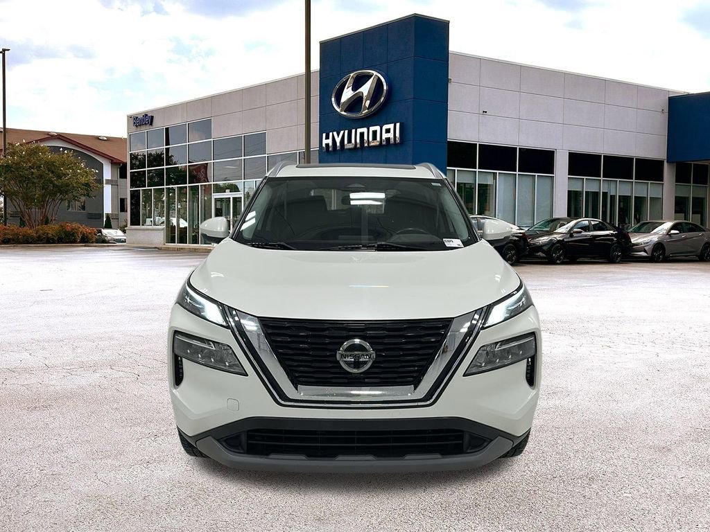 Used 2021 Nissan Rogue SV w/ Premium Package image 8