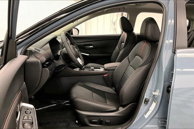 New 2025 Nissan Sentra SR w/ SR Premium Package image 10