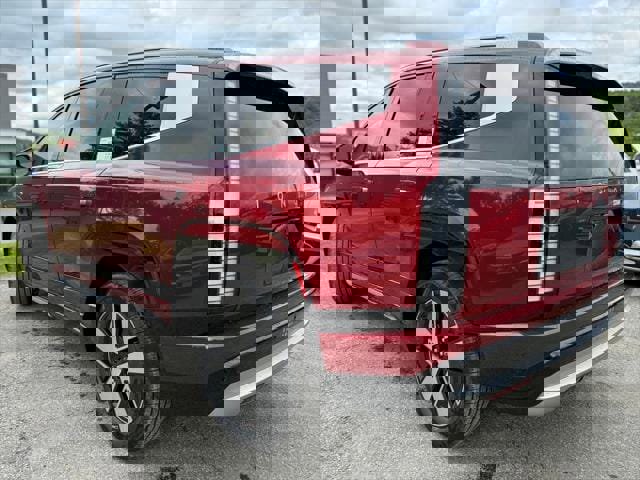 New 2026 Hyundai Ioniq 9 SEL image 3