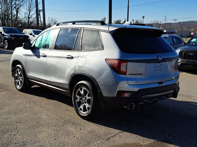 Used 2022 Honda Passport TrailSport image 3