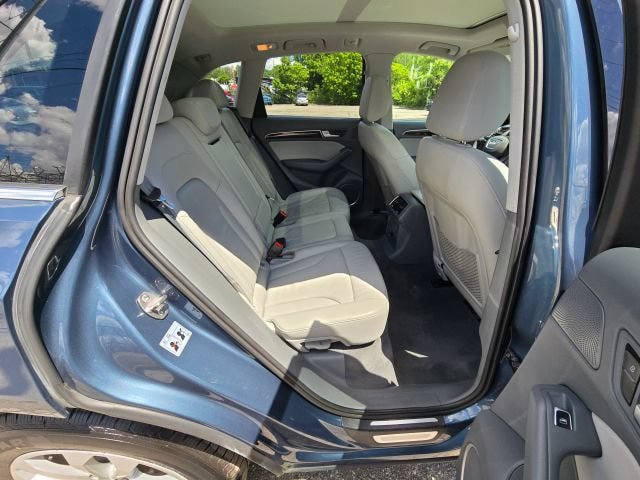 Used 2015 Audi Q5 2.0T Premium Plus w/ Technology Package AWD/4WD image 14