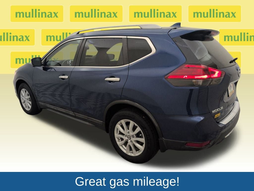 Used 2017 Nissan Rogue SV w/ SV Premium Package image 8