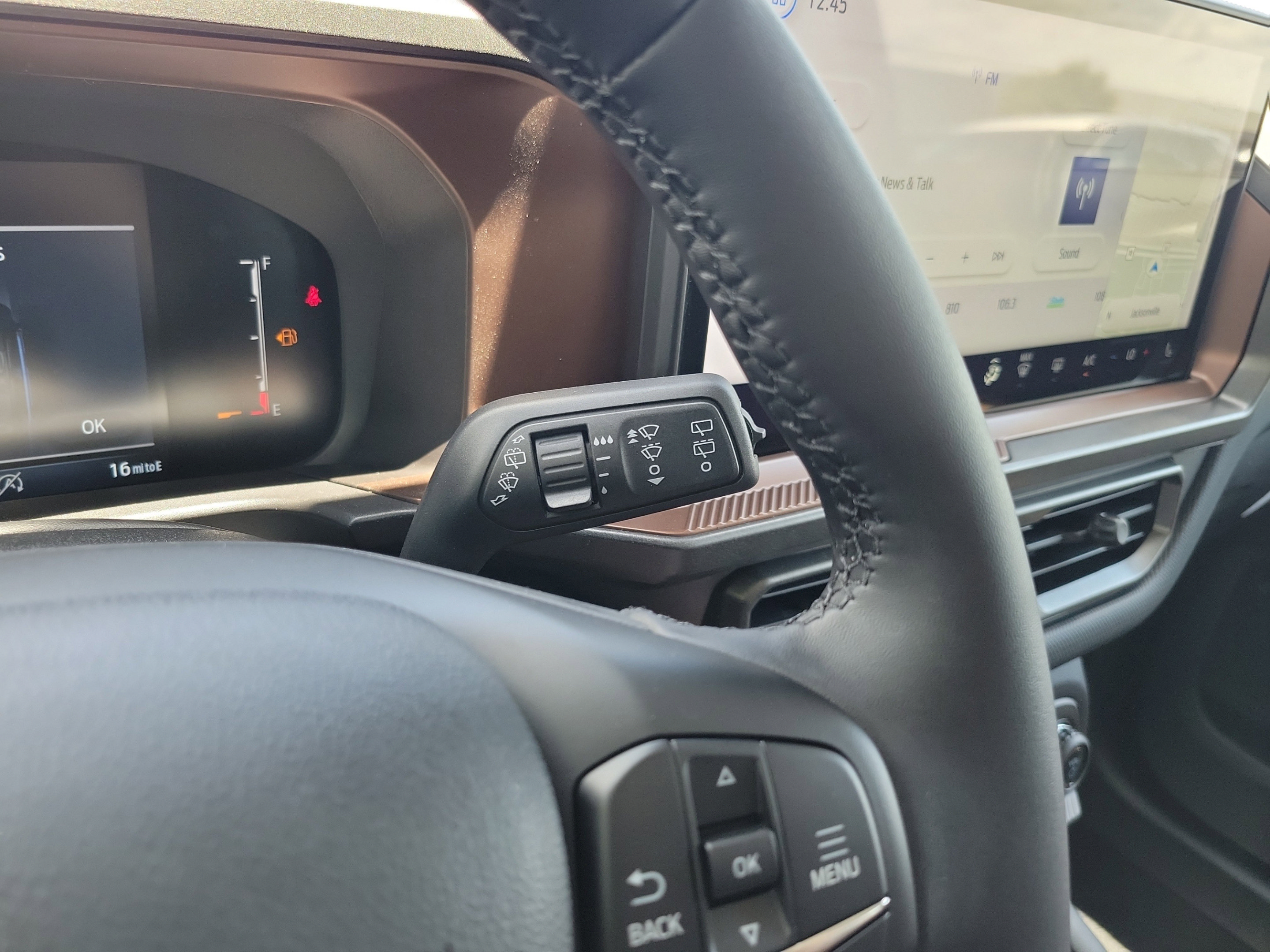 New 2026 Ford Bronco Sport Outer Banks w/ Outer Banks Tech Package+ AWD/4WD image 23