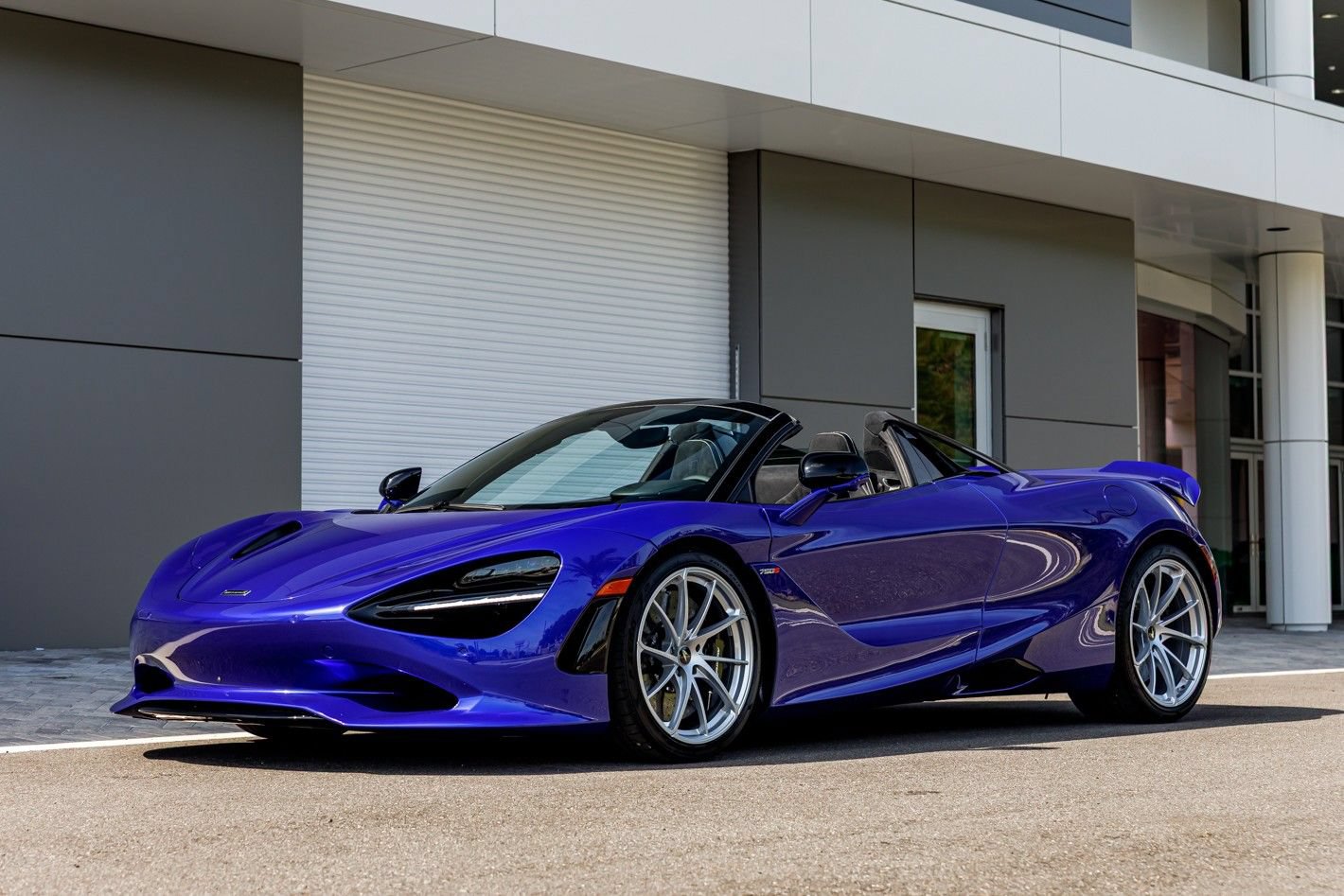 New 2026 McLaren 750S Spider RWD image 6