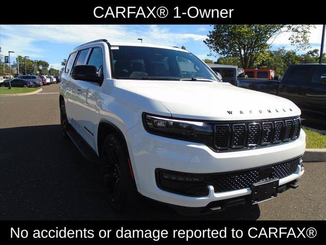 Certified 2025 Jeep Wagoneer Series II w/ Convenience Group I AWD/4WD image 2