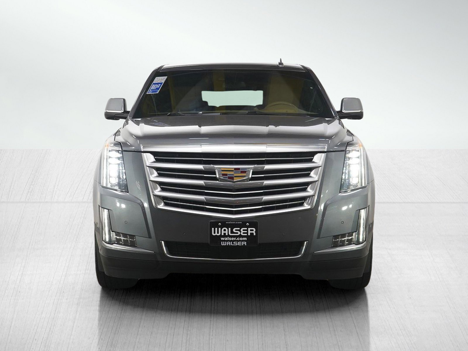 Used 2019 Cadillac Escalade Platinum image 8